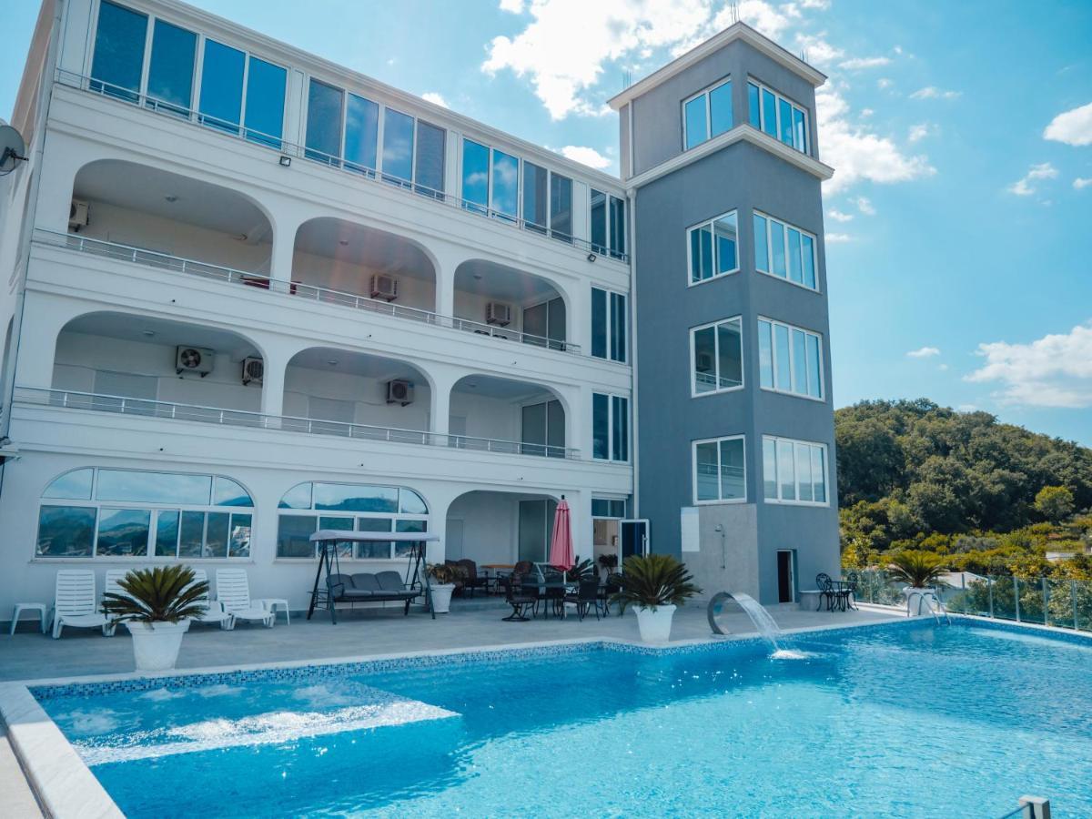 Apartments Gjenashaj Ulcinj Exterior photo